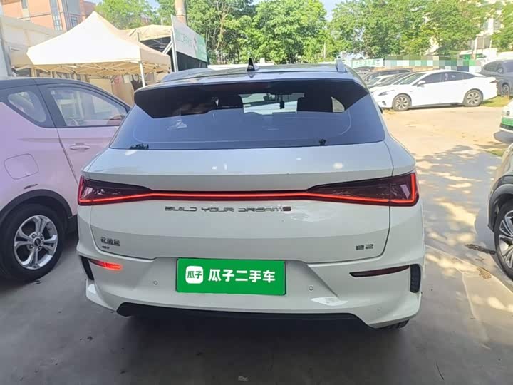 Фото 6 - BYD E2