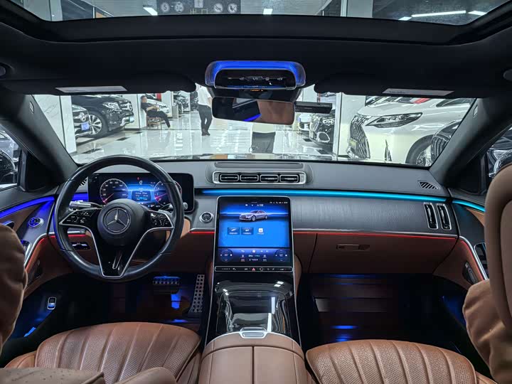 Фото 7 - Mercedes-Benz S-Class