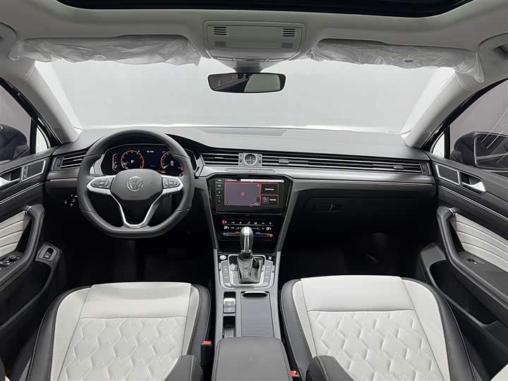 Volkswagen Magotan 2026 2026款 3000万辆甄选款 380TSI DSG豪华型