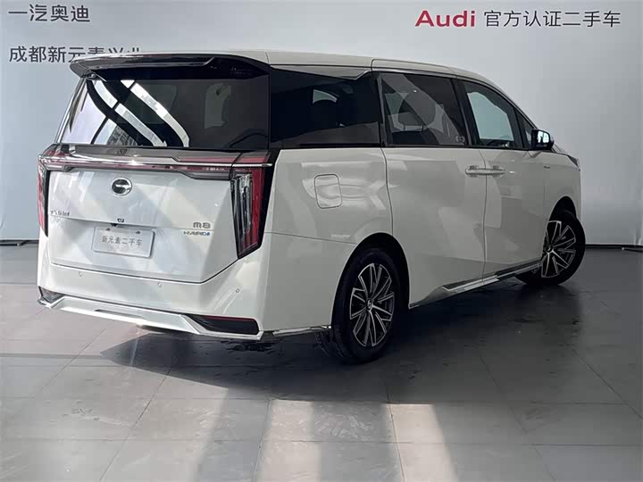 Фото 4 - GAC Trumpchi M8