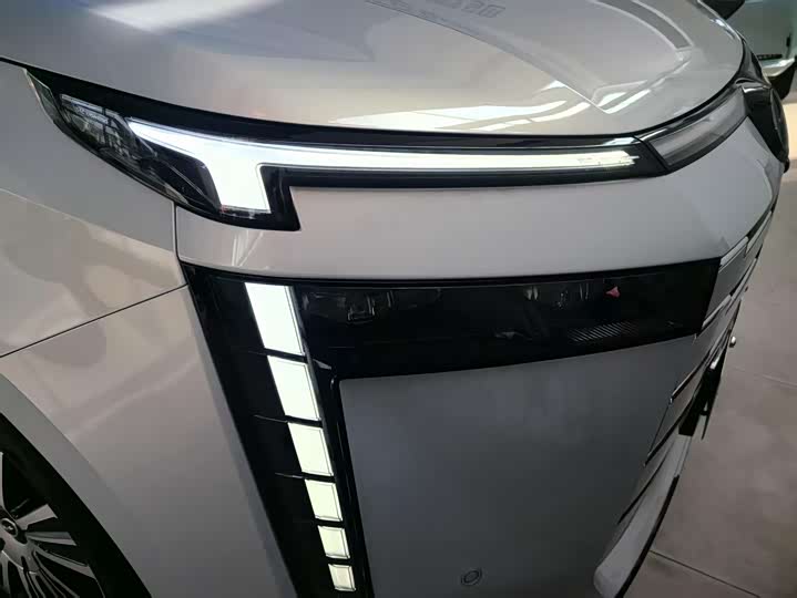GAC Trumpchi E8 2024 2024款 150km MAX+