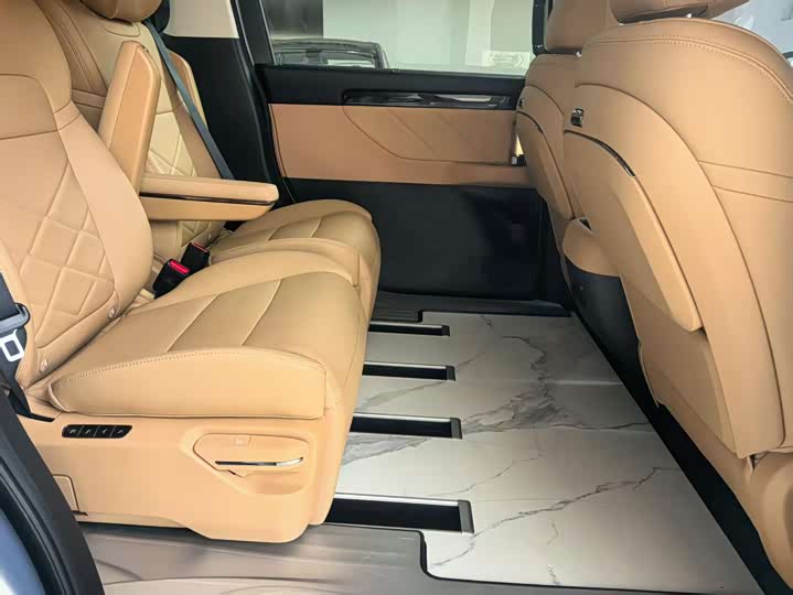 GAC Trumpchi E8 2024 2024款 150km MAX+