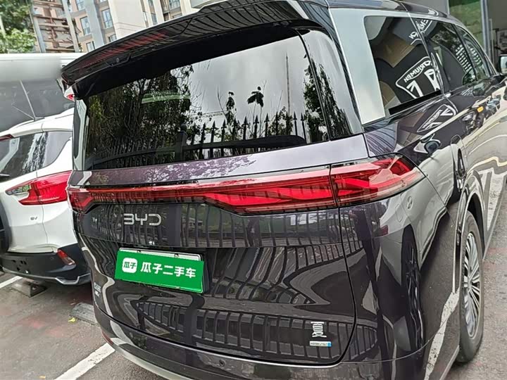 BYD Xia 2025 2025款 DM-i 1.5T 180km 卓越型