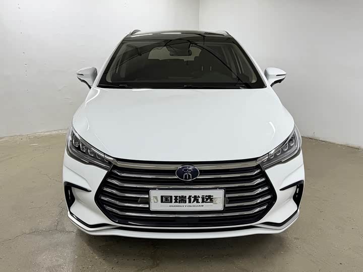 Фото 2 - BYD Song Max
