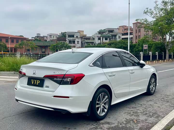 Photo 7 - Honda Civic