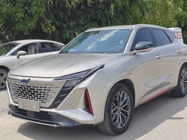 Changan Oshan Z6 2022 2022款 蓝鲸 1.5T DCT智领型