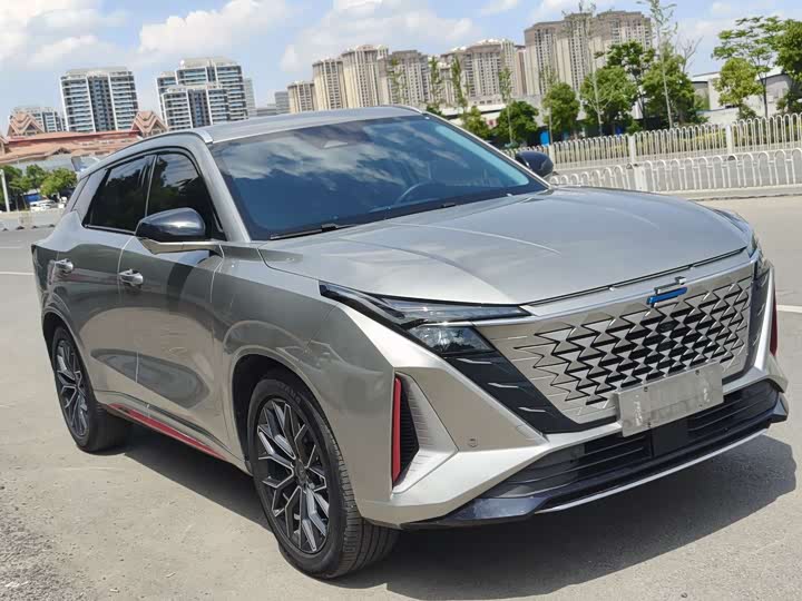 Changan Oshan Z6 2022 2022款 蓝鲸 1.5T DCT智领型