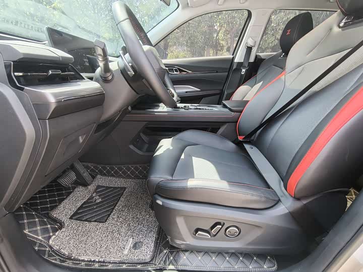 Changan Oshan Z6 2022 2022款 蓝鲸 1.5T DCT智领型