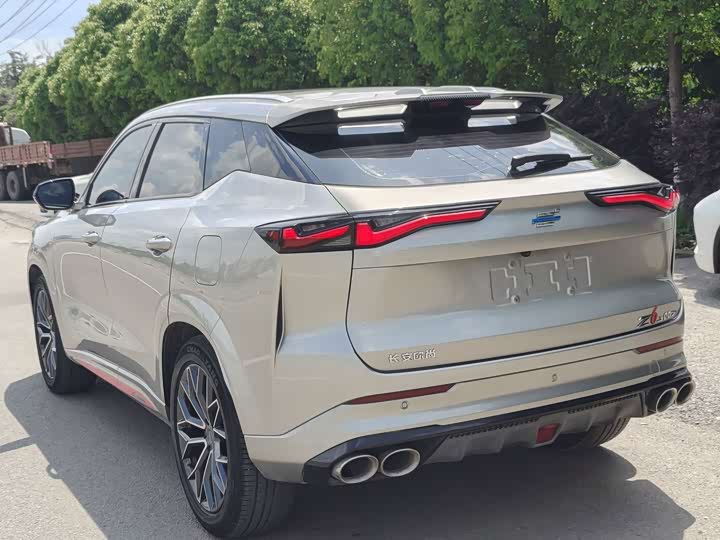 Changan Oshan Z6 2022 2022款 蓝鲸 1.5T DCT智领型