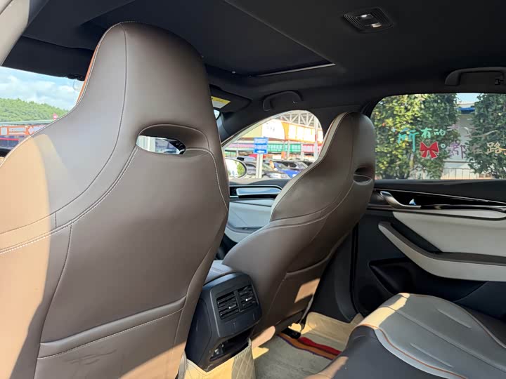 Фото 7 - BYD Qin Plus