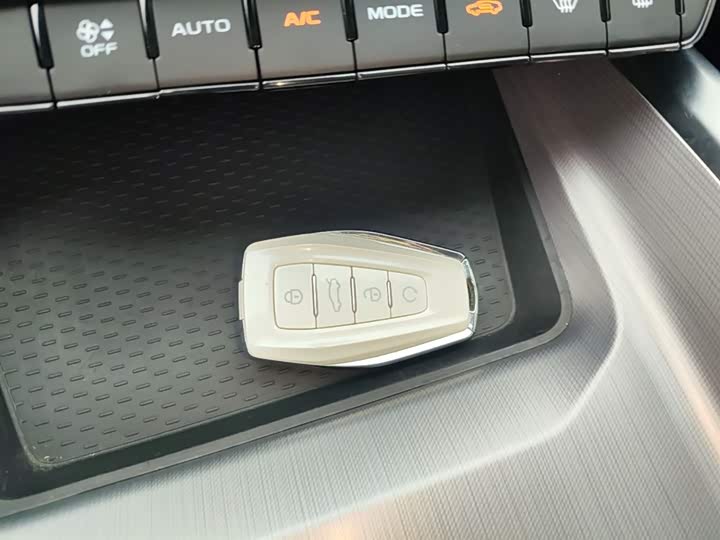 Geely Preface 2021 2021款 改款 2.0TD 尊贵型