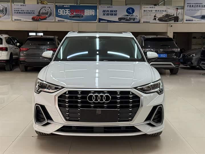 Фото 2 - Audi Q3