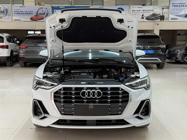 Фото 7 - Audi Q3