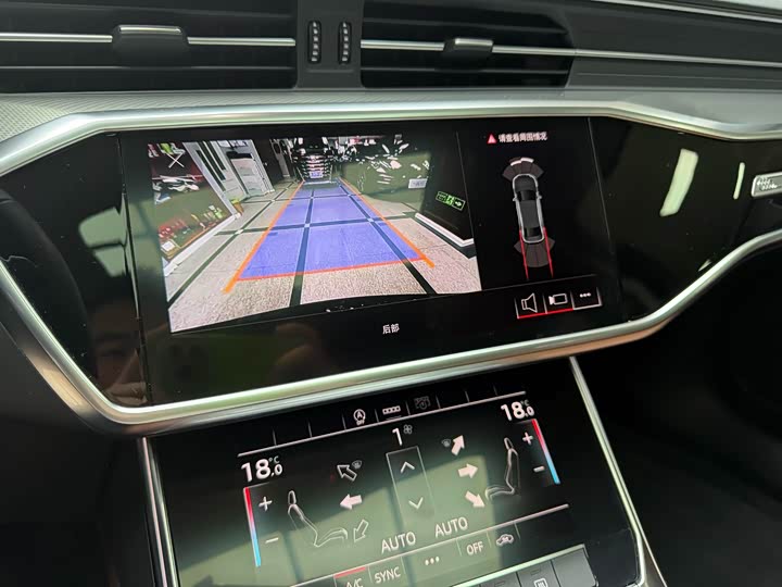 Фото 9 - Audi A6L