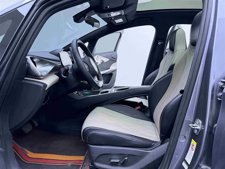Фото 8 - BYD Dolphin