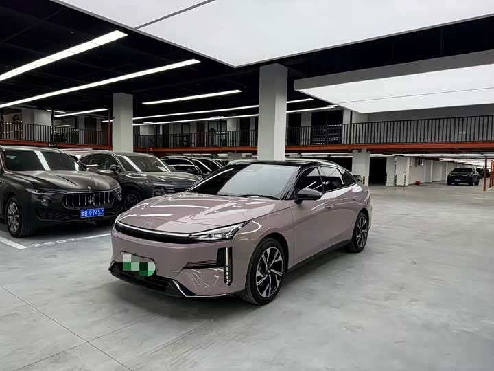 Geely Galaxy L6 2024 2024款 125km 创想版