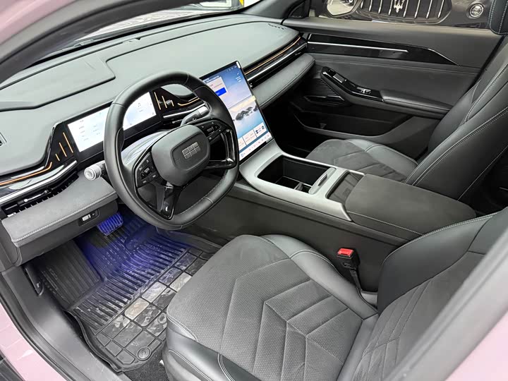 Geely Galaxy L6 2024 2024款 125km 创想版