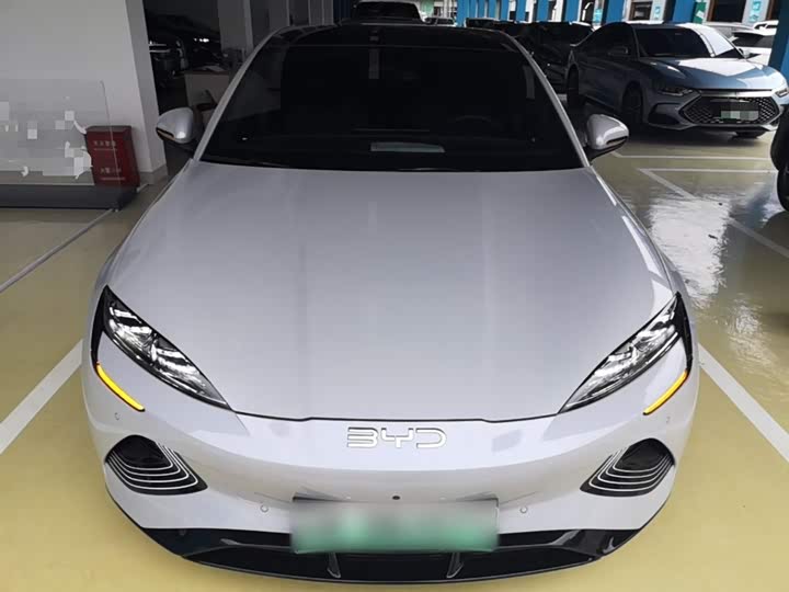 2025 BYD Seal