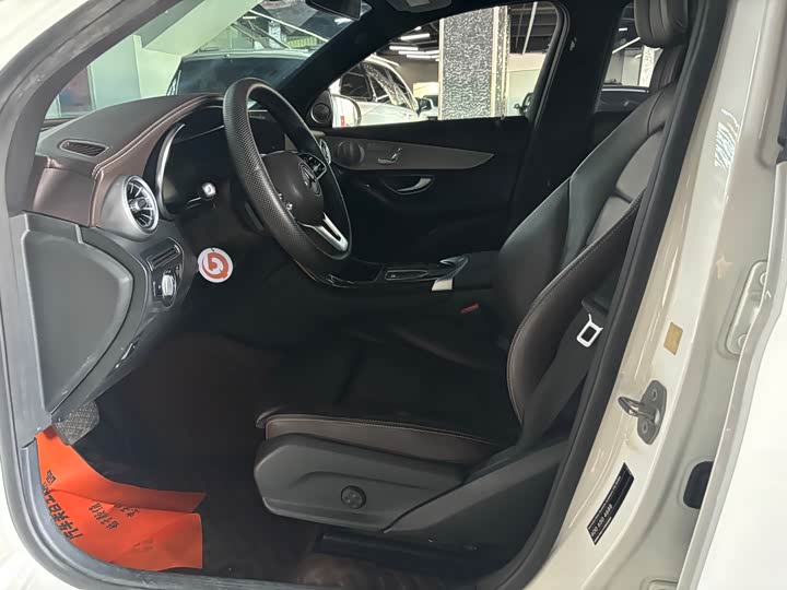 Фото 5 - Mercedes-Benz GLC-Class