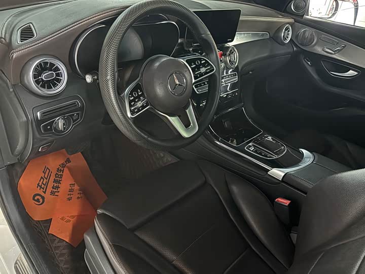 Фото 6 - Mercedes-Benz GLC-Class