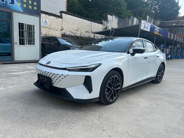 2024 Changan UNI-V Hybrid