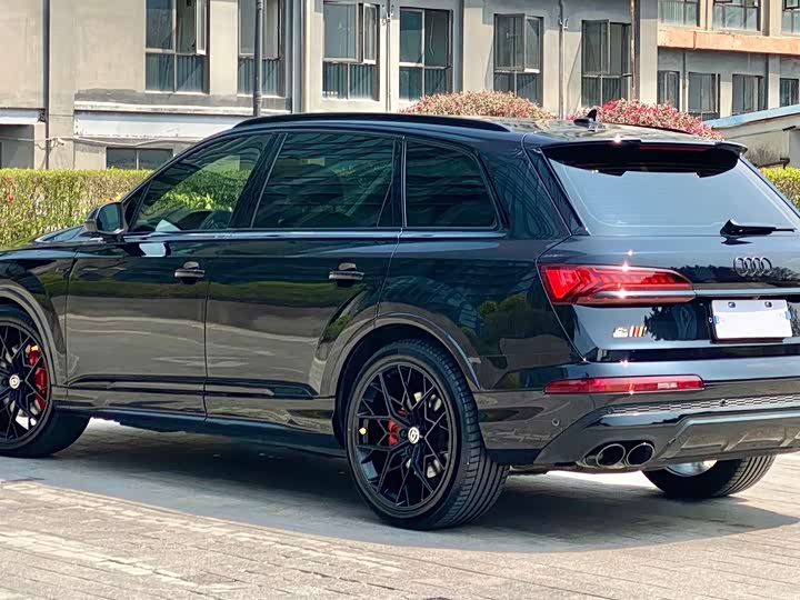 Audi Q7 2021 2021款 55 TFSI quattro S line运动型
