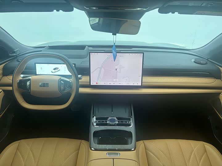Фото 7 - Geely Galaxy Starshine 8 EM-i
