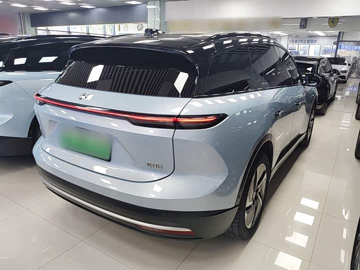 Фото 7 - Nio ES6