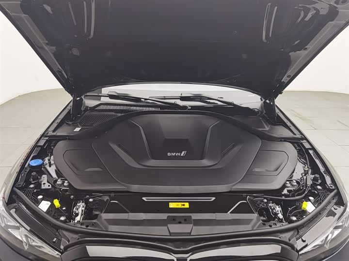 BMW i3 2025 2025款 eDrive 40 L 曜夜套装