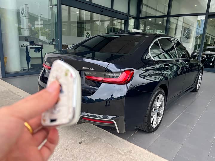 Фото 7 - BMW i3