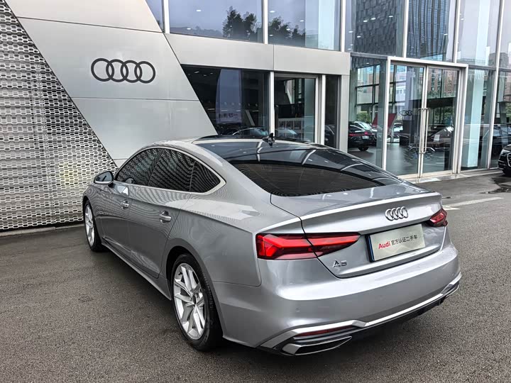 Фото 4 - Audi A5
