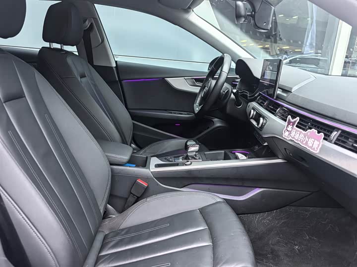 Фото 9 - Audi A5
