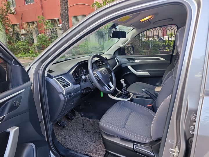 2022 Maxus T60