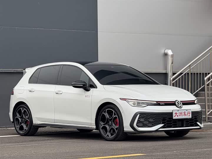 2025 Volkswagen Golf GTI
