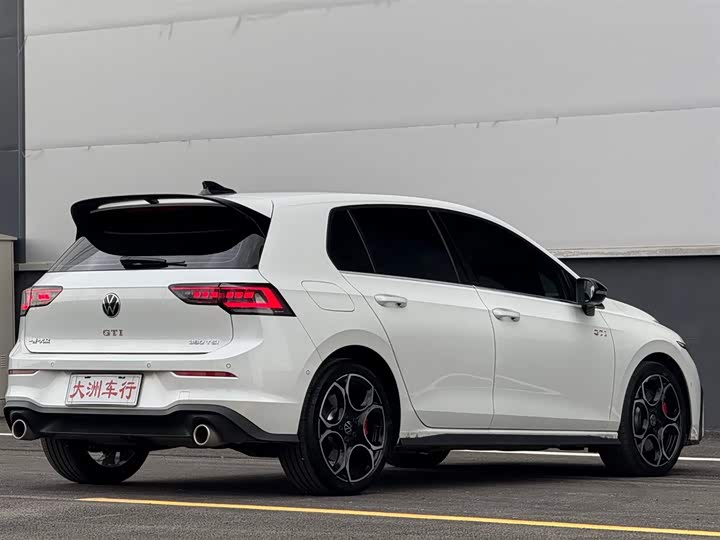 Volkswagen Golf GTI 2025 2025款 380TSI DSG GTI