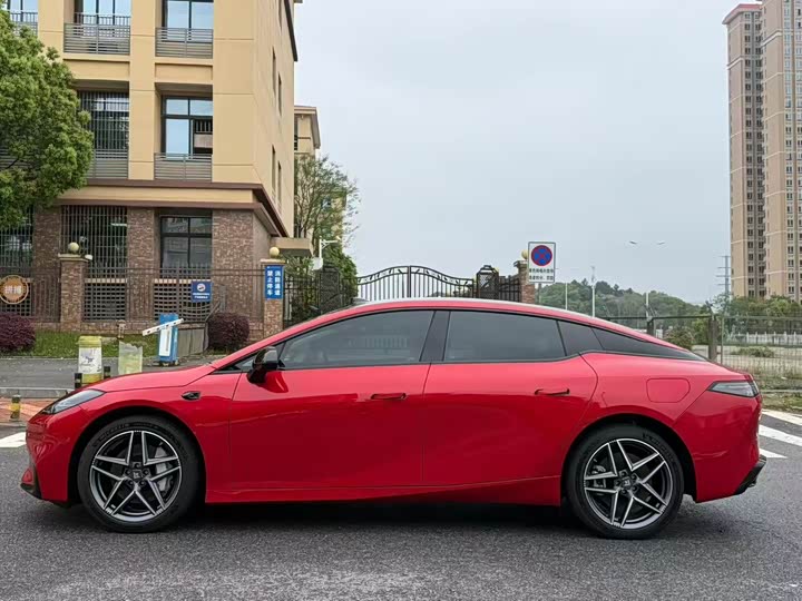 2025 GAC Hyptec GT