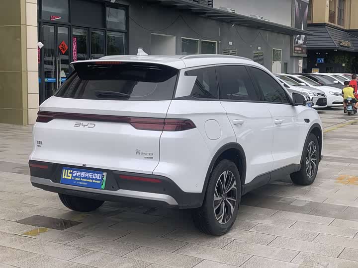 Фото 2 - BYD Song Pro Hybrid