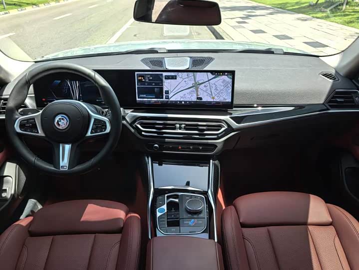 2023 BMW i4