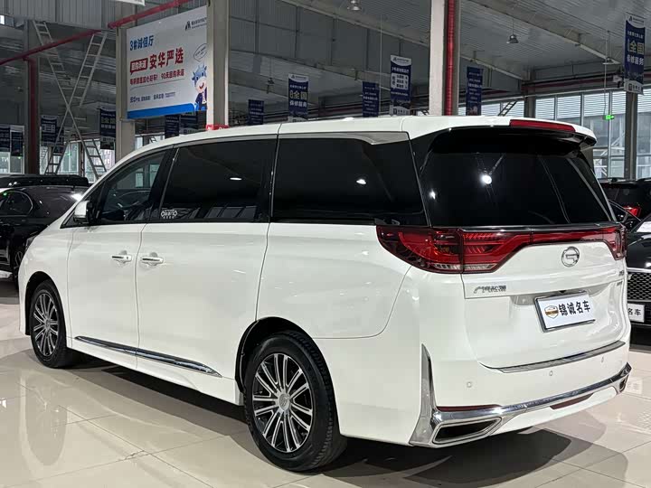 Фото 6 - GAC Trumpchi M8