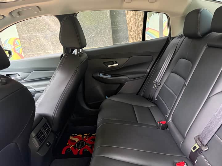 Nissan Sylphy 2026 2026款 1.6L CVT 旗舰版