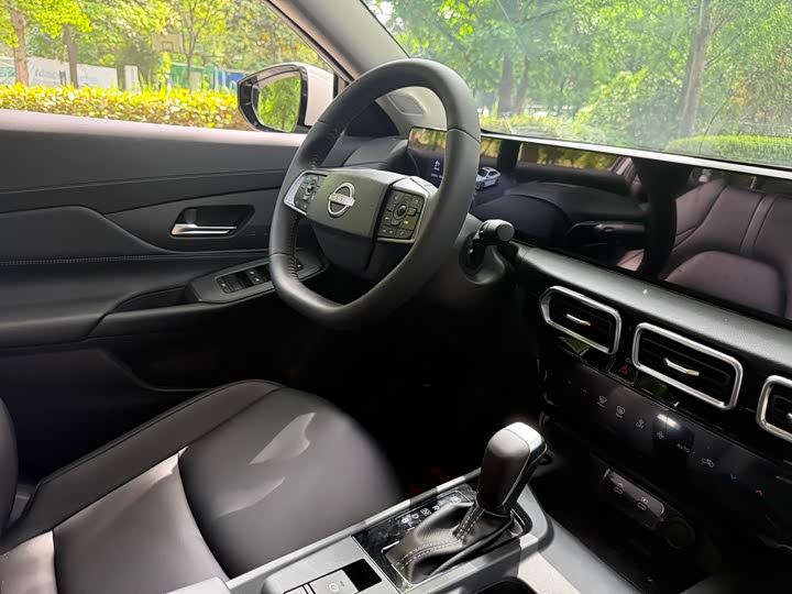 Nissan Sylphy 2026 2026款 1.6L CVT 旗舰版