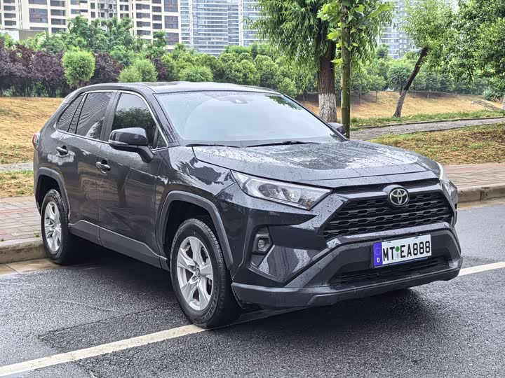 Toyota RAV4 2024 2024款 2.0L CVT两驱都市版