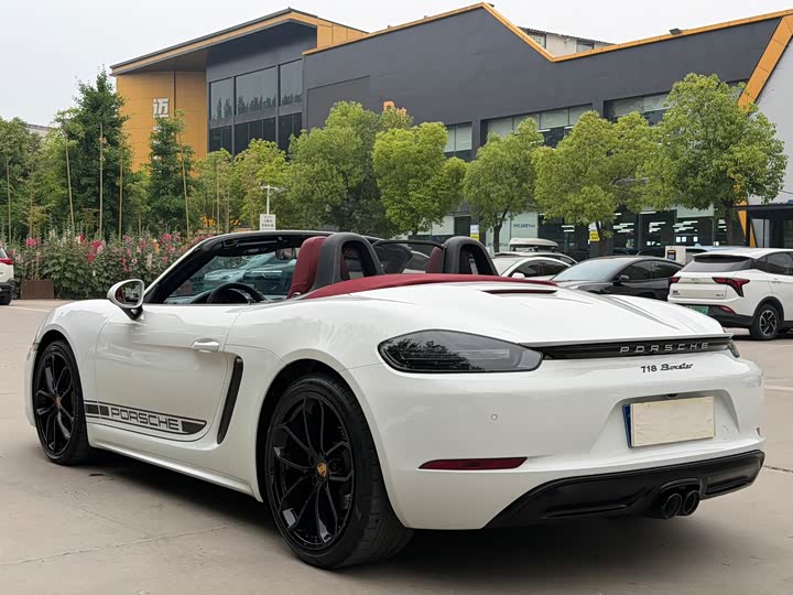 Фото 7 - Porsche 718