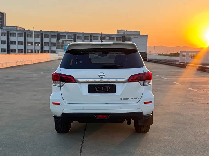 Nissan Terra 2020 2020款 2.5L XV 4WD 自动四驱旗舰版