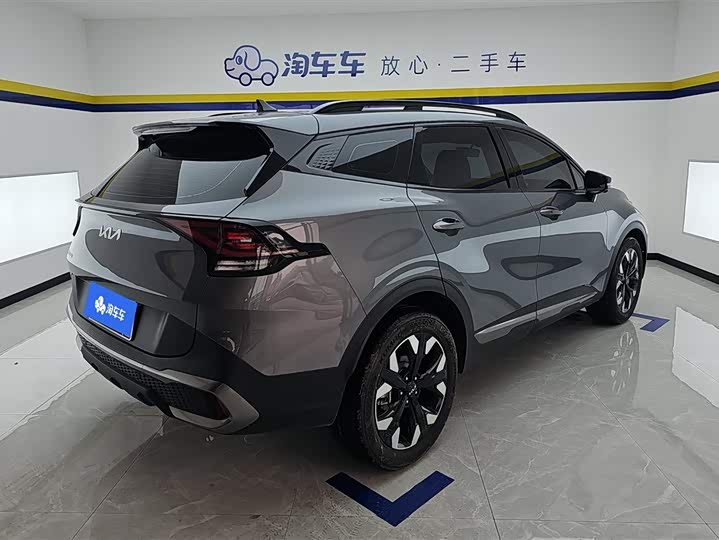 Kia Sportage 2023 2023款 2.0T 两驱尊贵版