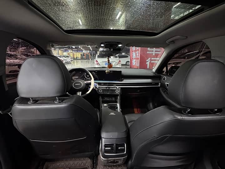 Фото 8 - Hyundai Sonata N Line