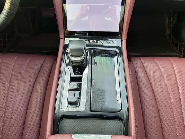 Hongqi H5 2025 2025款 1.5T DCT旗韵版