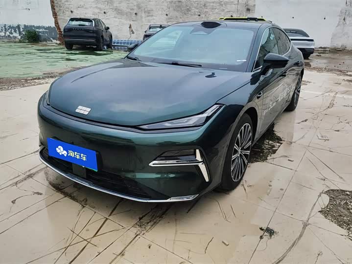 Geely Galaxy Starshine 8 EM-i 2025 2025款 130km EM-P 星舰版