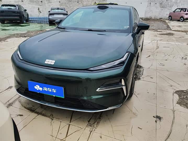 Geely Galaxy Starshine 8 EM-i 2025 2025款 130km EM-P 星舰版