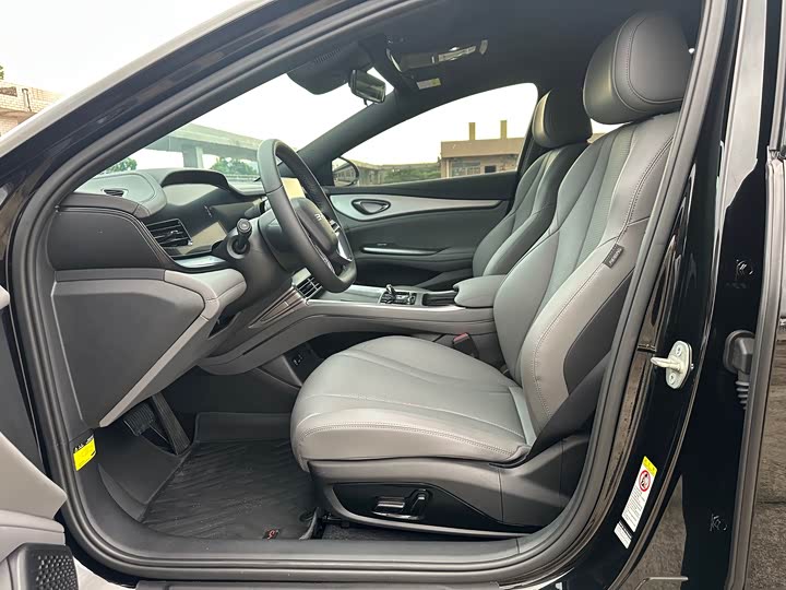 BYD Seal 07 DM-i Hybrid 2025 2025款 DM-i 1.5L 70km 精英型